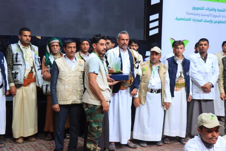 مديرية بني قيس في طليعة رواد العمل الطوعي التعاوني