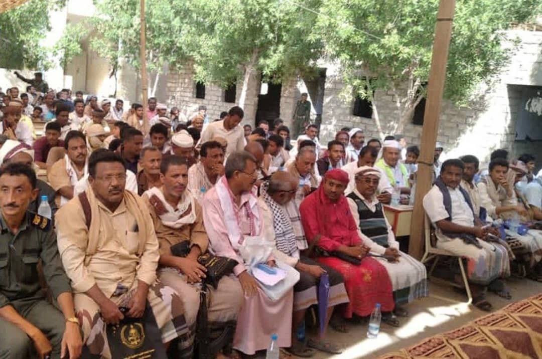 جمعية البلدة الطيبة تعقد اجتماعاً لمناقشة احتياجات المزارعين والنحالين بالمديرية