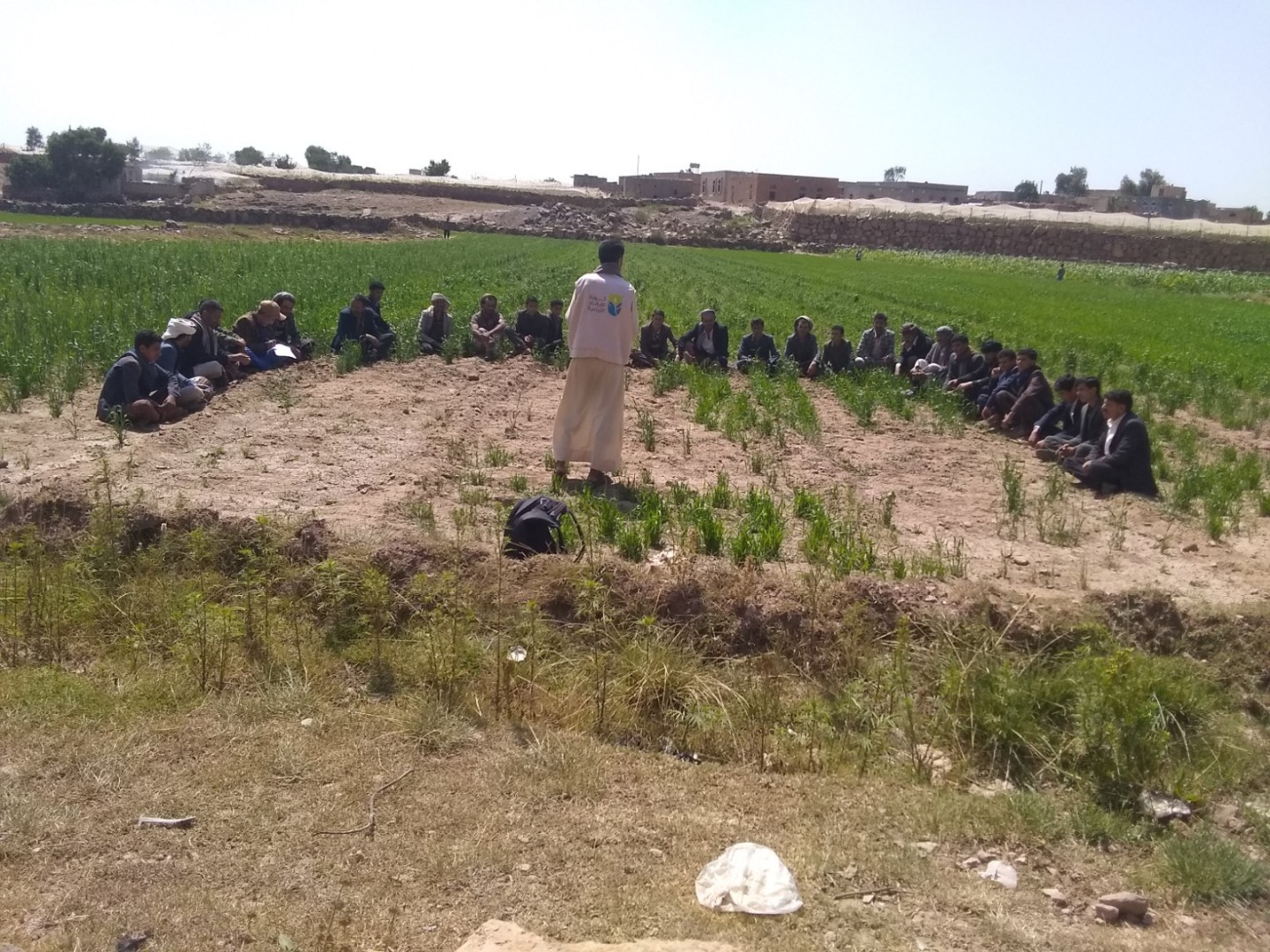 جمعية الفصول الأربعة تنفذ توعية بأهمية الارشاد الزراعي والمدارس الحقلية
