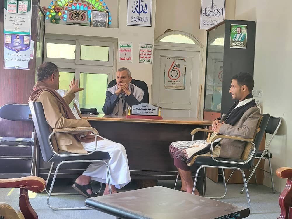 رئيس الاتحاد التعاوني الزراعي يزور مكتب الشؤون الاجتماعية والعمل بمحافظة إب