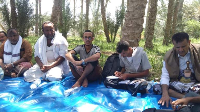 رئيس الإتحاد يتابع ميدانياً مشاريع سلاسل القيمة المنفذة عبر الجمعيات التعاونية في الحديدة