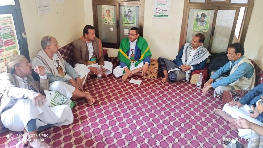 تعز..اجتماع يناقش سبل تفعيل جمعية الصلو التعاونية وتجهيزات المولد النبوي وتفعيل الزراعة التعاقدية بمديرية الصلو