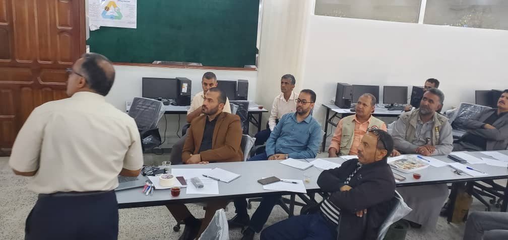 اختتام دورة تدريبية لموظفي الإتحاد التعاوني الزراعي في البناء المؤسسي