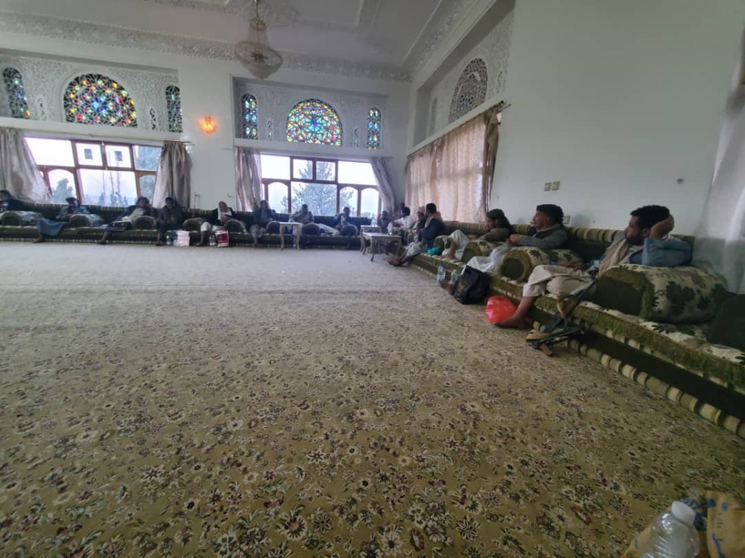 مناقشة تنفيذ استراتيجية توطين الالبان بمصانع الالبان بذمار