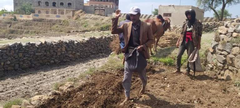 جمعية جبل المحويت التعاونية تدشن موسم الزراعة الشتوية ￼