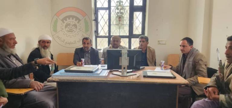 مدير عام مؤسسة إكثار البذور يشيد بالجهود التي تبذلها قيادة الجمعية النموذجية بيريم