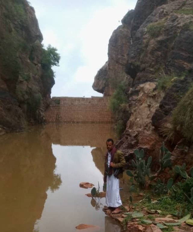 نزول ميداني لتقييم منسوب المياه في السدود والحواجز المائية بمدينة المحويت