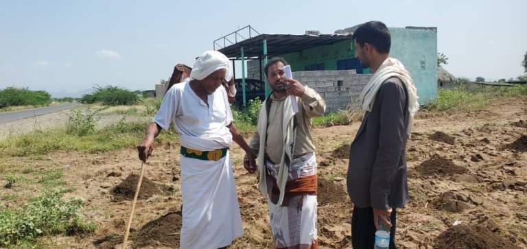 جمعية باجل التعاونية تنفذ زيارة ميدانية لمزارعي الذرة البيضاء في عزلة الجمادي جمعية باجل التعاونية تنفذ زيارة ميدانية لمزارعي الذرة البيضاء في عزلة الجمادي
