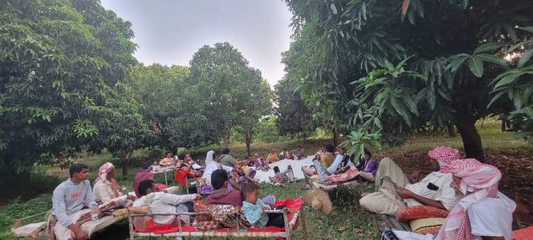 الحديدة.. تواصل جمعية المنصورية تشكيل مجاميع إنتاجية في سلاسل الثروة الحيوانية والنحل الحديدة.. تواصل جمعية المنصورية تشكيل مجاميع إنتاجية في سلاسل الثروة الحيوانية والنحل