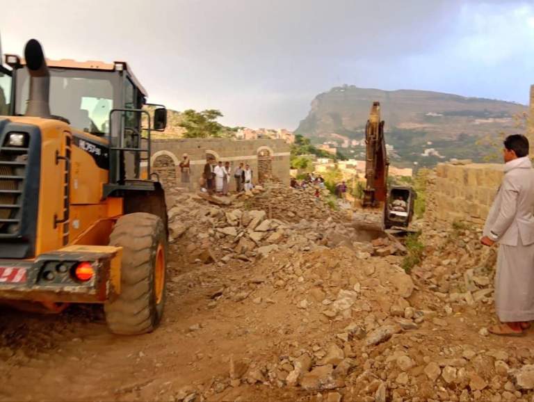 جمعية قفل شمر تواصل تنفيذ مبادرة “طلعة الفصور” في مديرية قفل شمر