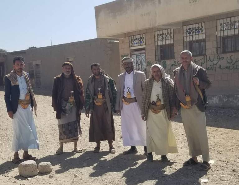 تسليم الدفعة الثانية من الإسمنت لمبادرة تعليمية في الحداء