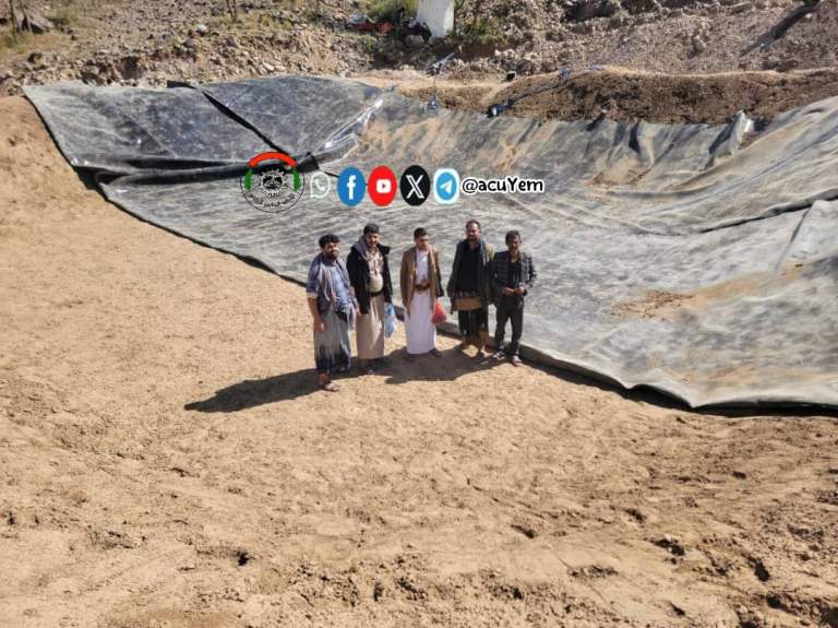 جمعية دمت التعاونية تنفذ نزولًا ميدانيًا لمتابعة تركيب خزانات الإيثلين للمزارعين