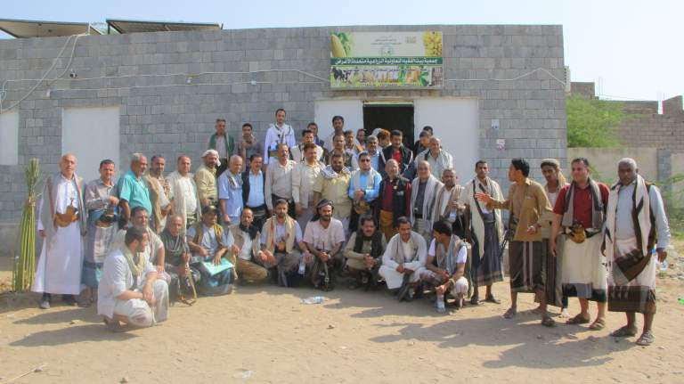 الحديدة تحتضن زيارة ميدانية واسعة لوفود رسمية وتنموية للاطلاع على نماذج جمعيات تعاونية ناجحة