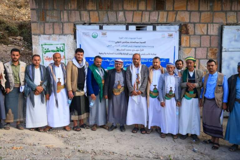 تدشين صرف 4,242 كيس إسمنت لدعم المبادرات المجتمعية والتنموية بمديرية وصاب العالي