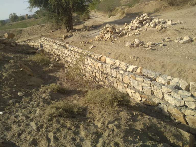 مبادرة مجتمعية لحماية الأراضي الزراعية من الانجراف بمديرية المراشي في الجوف