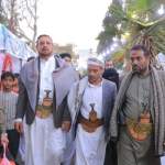 عباد والمداني يفتتحان معرض "خير ما انتجته أيادينا" للأسر المنتجة بمديرية السبعين