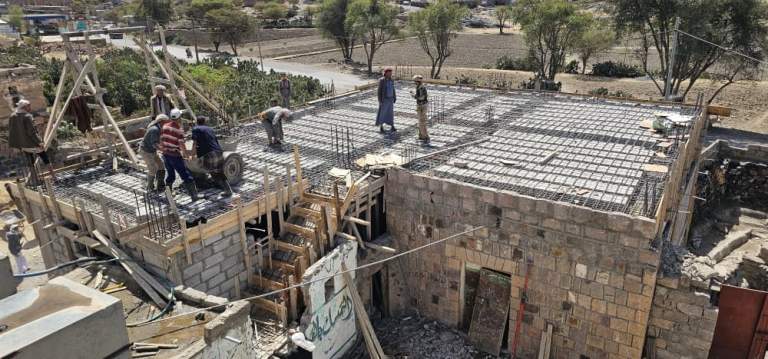 تدشين العمل في مبادرة بناء مرافق الجامع الكبير بمديرية جبل الشرق