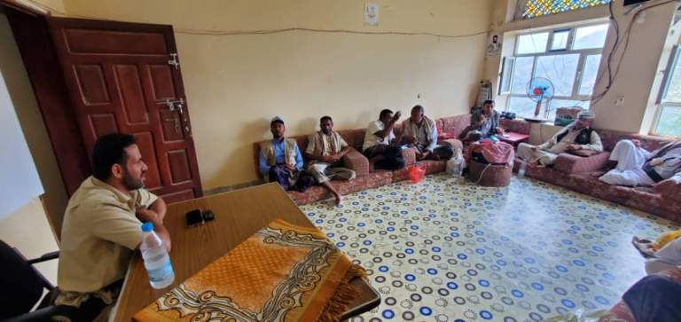 جمعية كعيدنة التعاونية تعقد اجتماعاً موسعاً للنهوض بالواقع التنموي والزراعي في المديرية