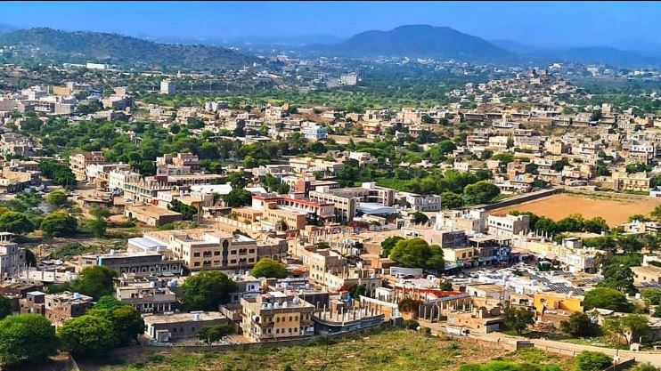 الضالع.. اجتماع يناقش سبل تعزيز العمل التنموي والزراعي بالمحافظة