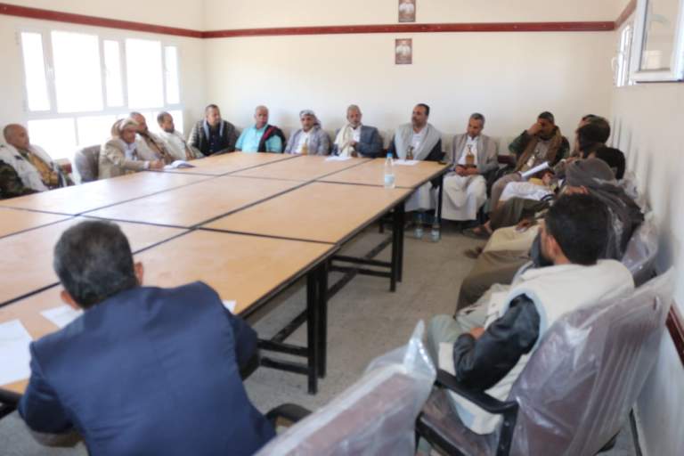 اجتماع موسع بالرضمة لمناقشة سبل الارتقاء بأداء الجمعية وتفعيل الزراعة التعاقدية