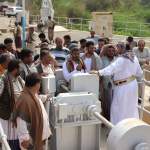 فريق تنموي برئاسة أمين العاصمة يطلع على تجارب المبادرات المجتمعية والزراعية بالحديدة