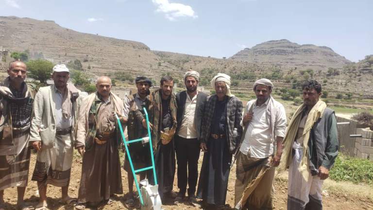 تفقد زراعة محصول الفاصوليا بالبذارة الحديثة في يريم بإب