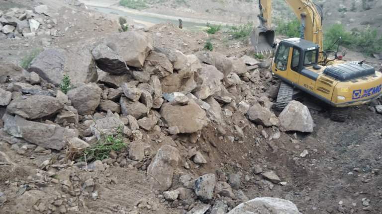 الضالع.. جهود ميدانية مشتركة لجمعية قعطبة ومكتب الزراعة لتأهيل حاجز شعب علي شذان المائي