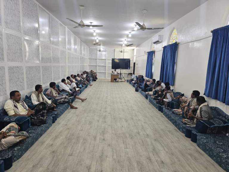 الحديدة.. ورشة موسعة لتنظيم شؤون النحالين وبناء قاعدة بيانات شاملة