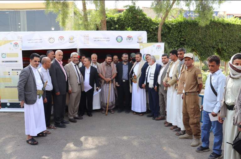 وزيرا الصحة والزراعة يزوران جناح الجمعيات التعاونية بمعرض المؤتمر العلمي للعسل الدوائي